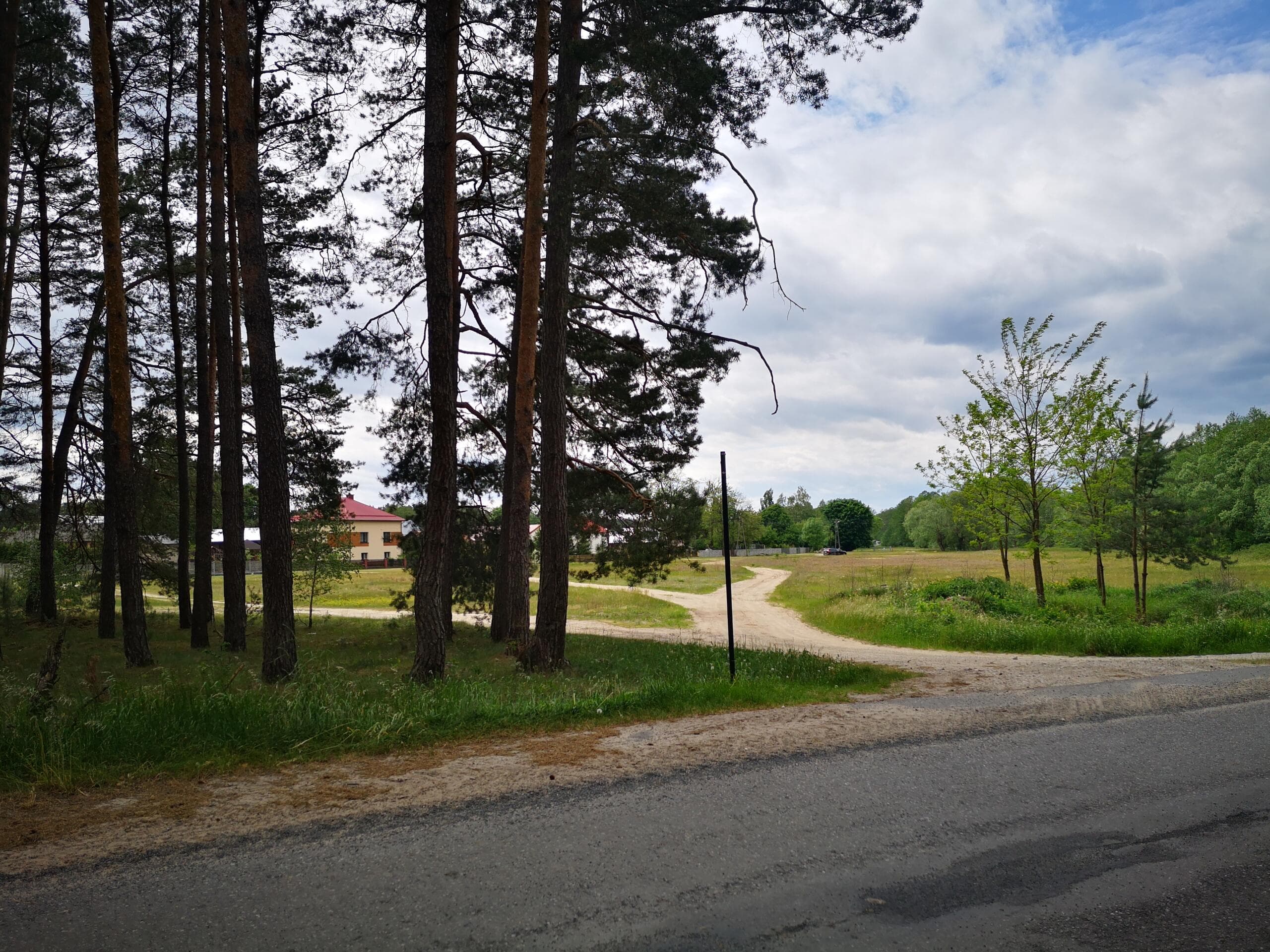 Działka budowlana 1159m2, Płazów - Roztocze